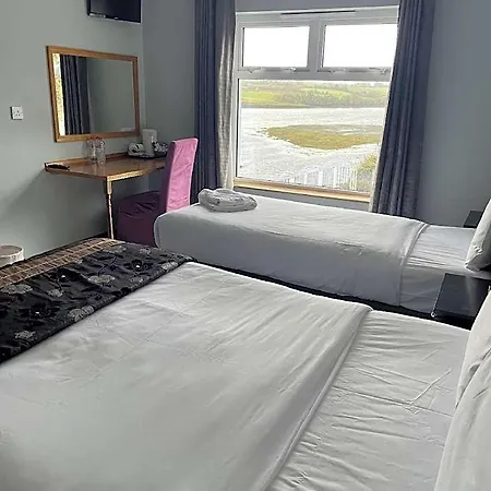 Otel Ouvane Falls 3*
